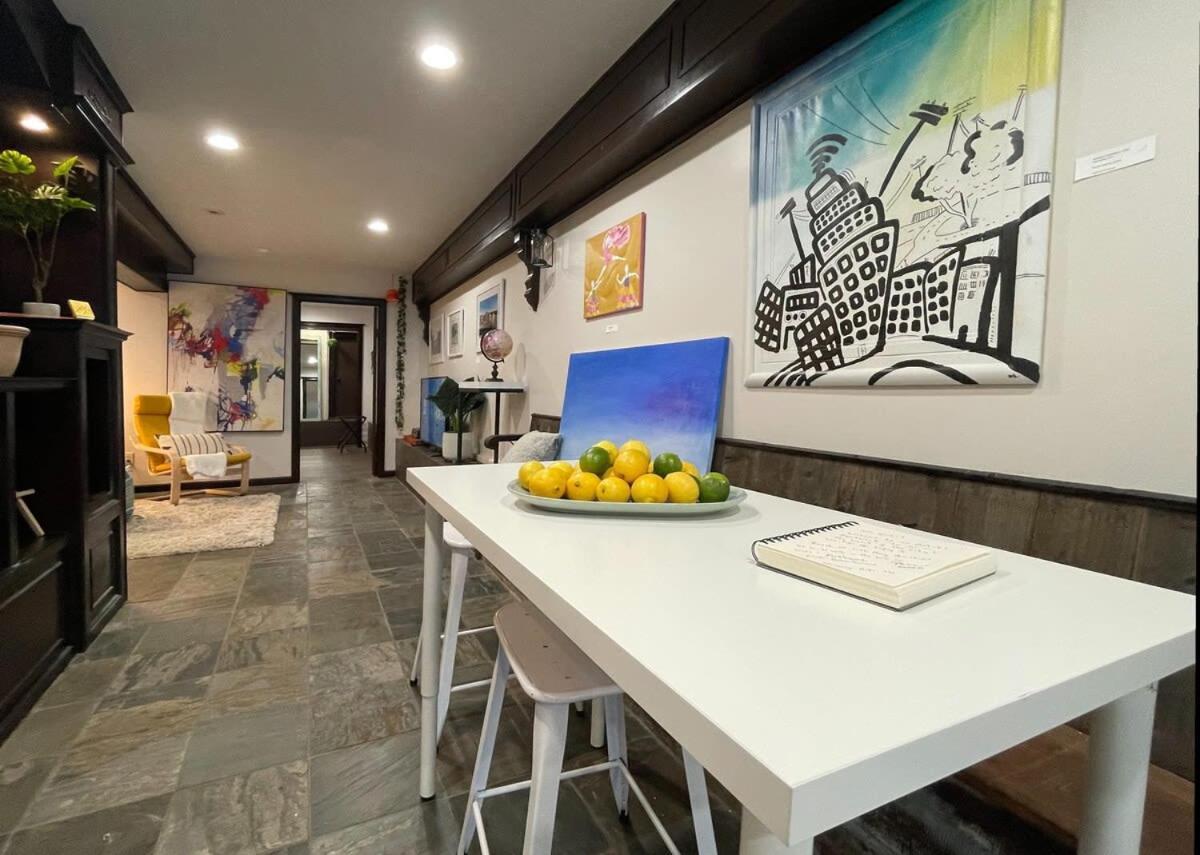 Artist'S Apartment In The Heart Of The City 새크라멘토 외부 사진